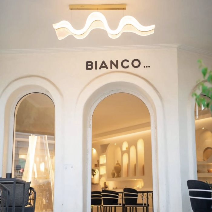 کافه رستوران بیانکو شیراز (4)