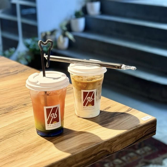 کافه ماجرا (شعبه ایرانشهر) تهران (4)