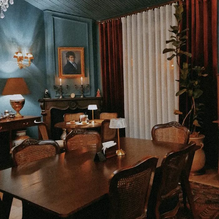 کافه گالری دزیره (Desiree) رشت (4)