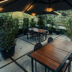 کافه اوک (Oak) کرمانشاه (2)