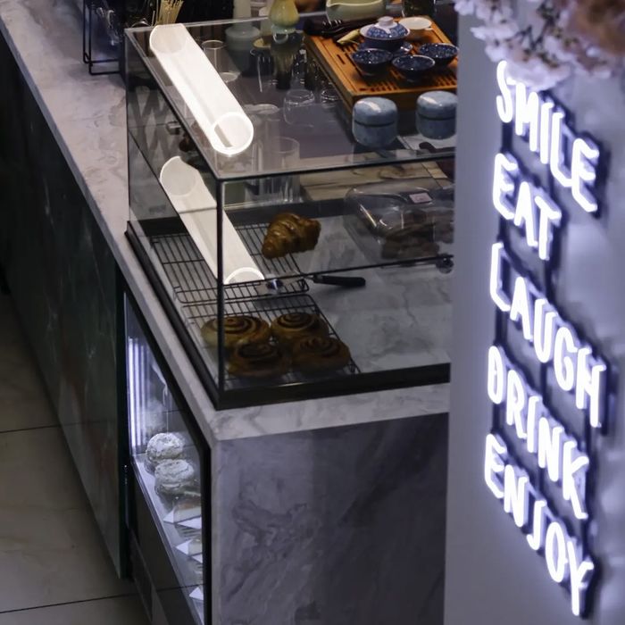 کافه بیکری لارو (Lareve) ارومیه (4)