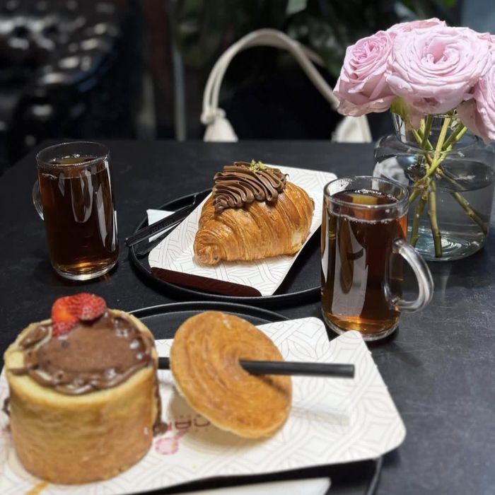 کافه قنادی انار اصفهان (1)