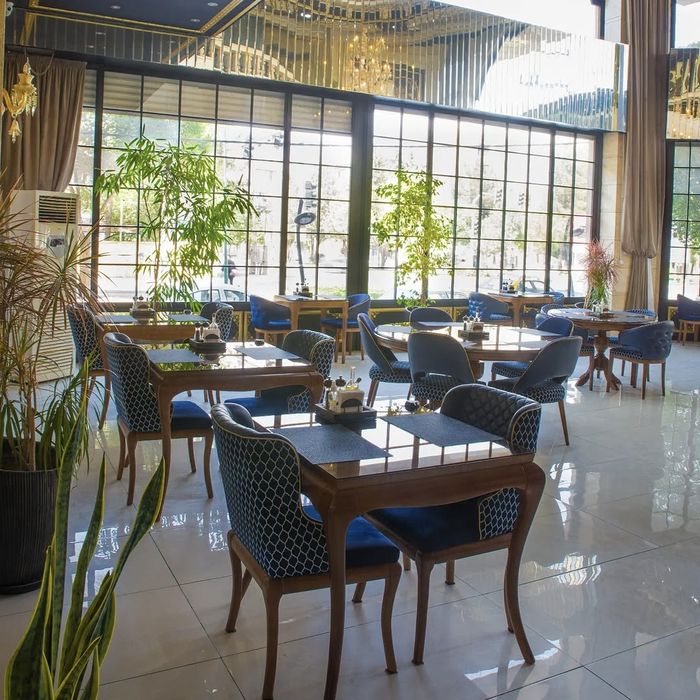 کافه رستوران بین المللی پارادایس (Paradise) کرمانشاه (4)